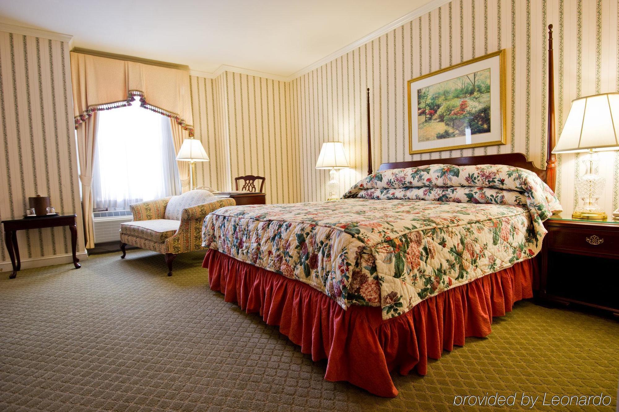 The Yorktowne Hotel, Tapestry Collection By Hilton ภายนอก รูปภาพ